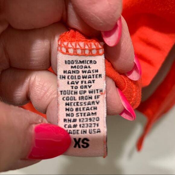 NEW La made tee orange long sleeve high low front pockets size XS - Picture 8 of 13